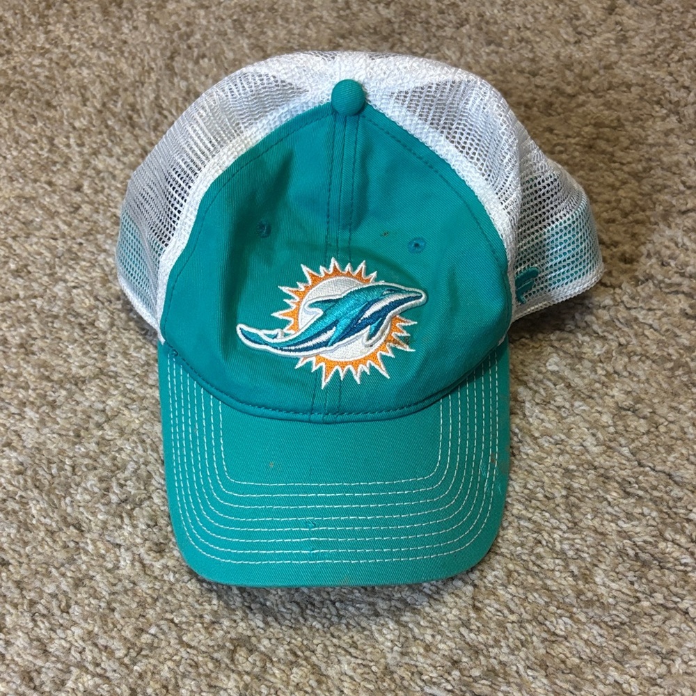 Fanatics Teal and White Cap with Logo